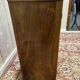 Petite vitrine art deco en noyer et placage
