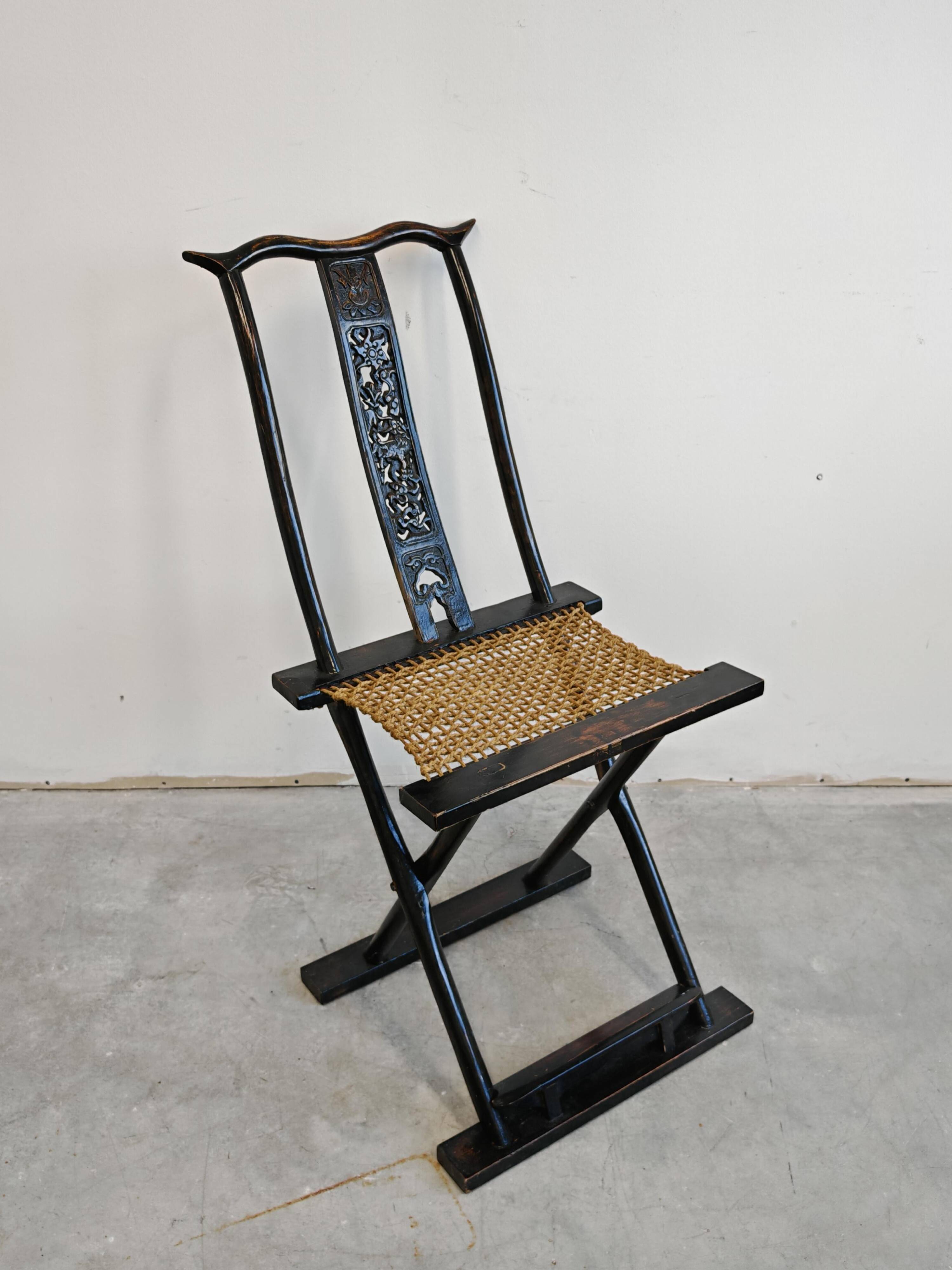 Pair of antique folding chairs Mare, China, circa 1880