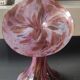Volubilis vase in Murano glass. Pink speckled background. Height 21 cm.