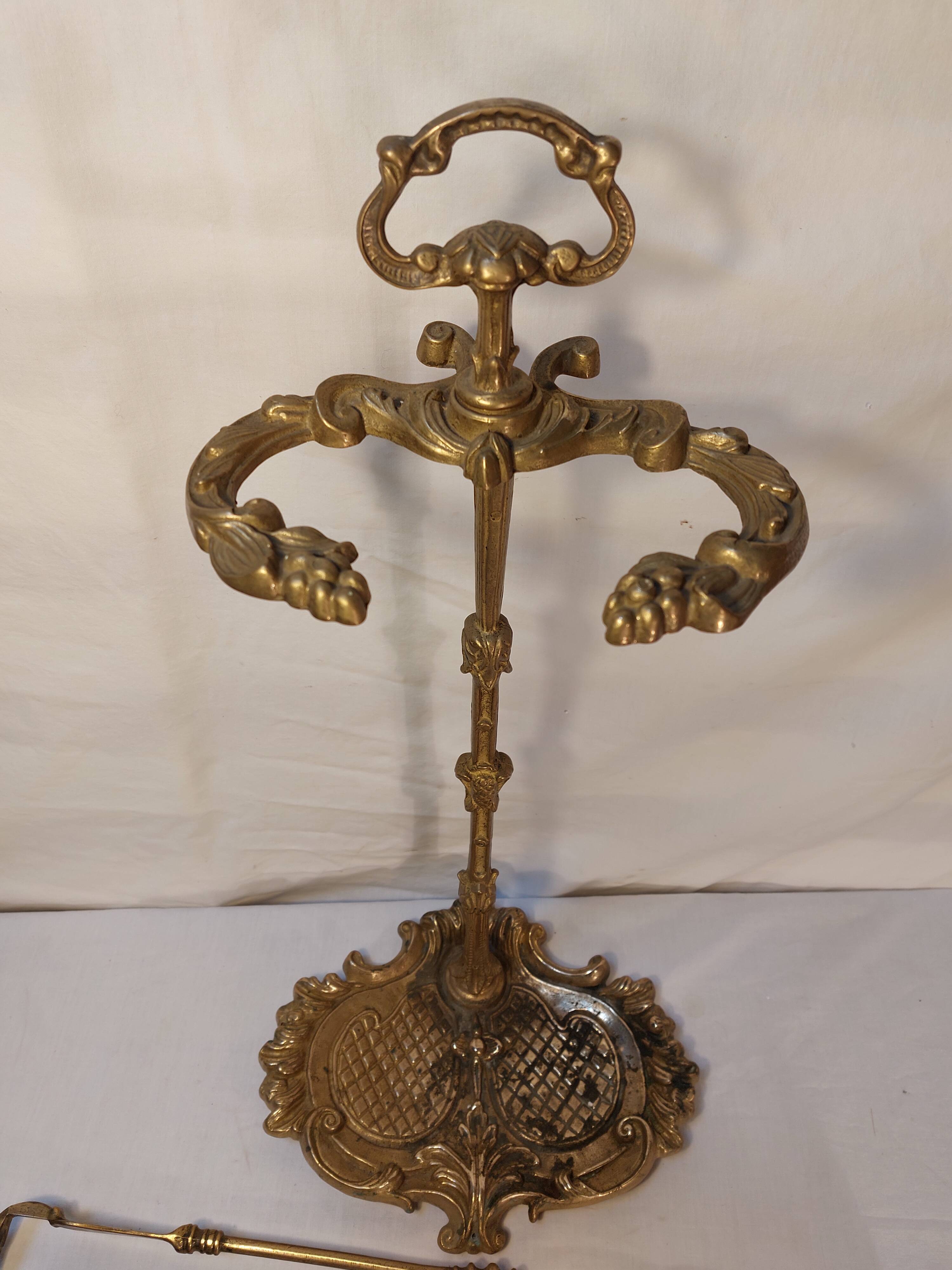 Gilded brass fireplace servant 2 elements