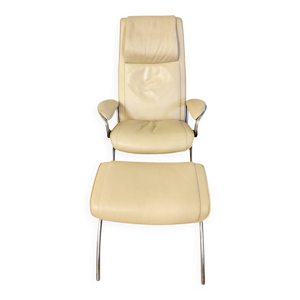 Fauteuil en cuir beige