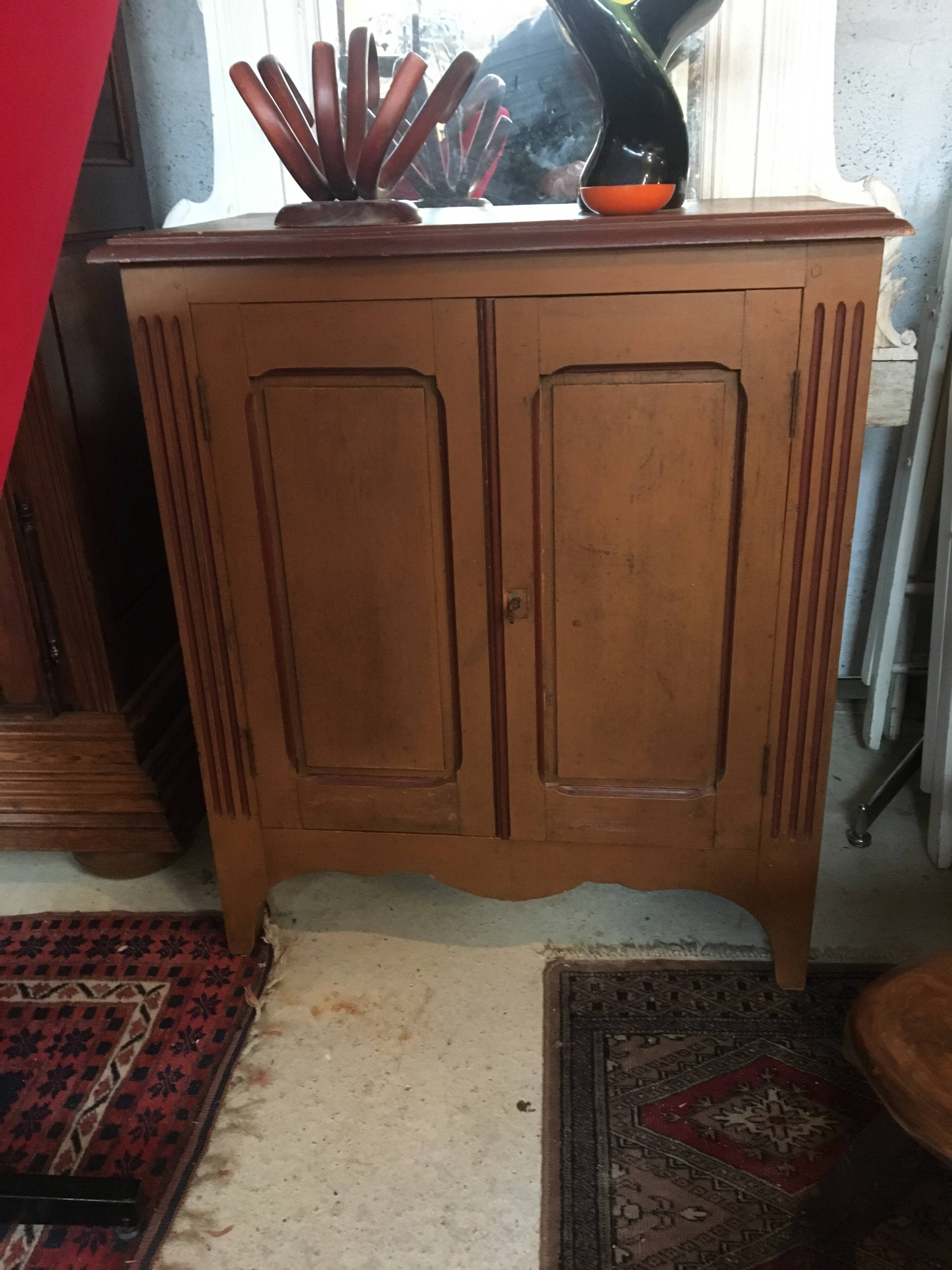 Parisian buffet rechampi