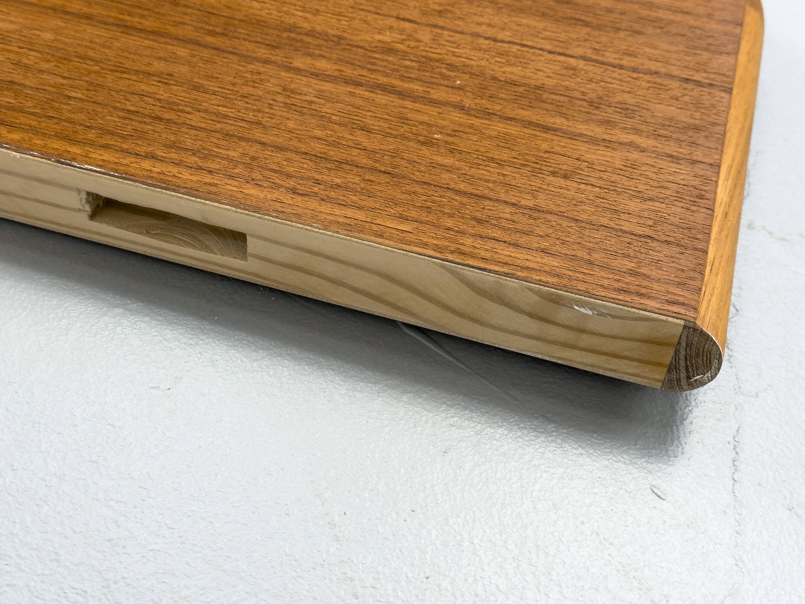 Ensemble de 2 étagères murales en teck du milieu du siècle, années 1970