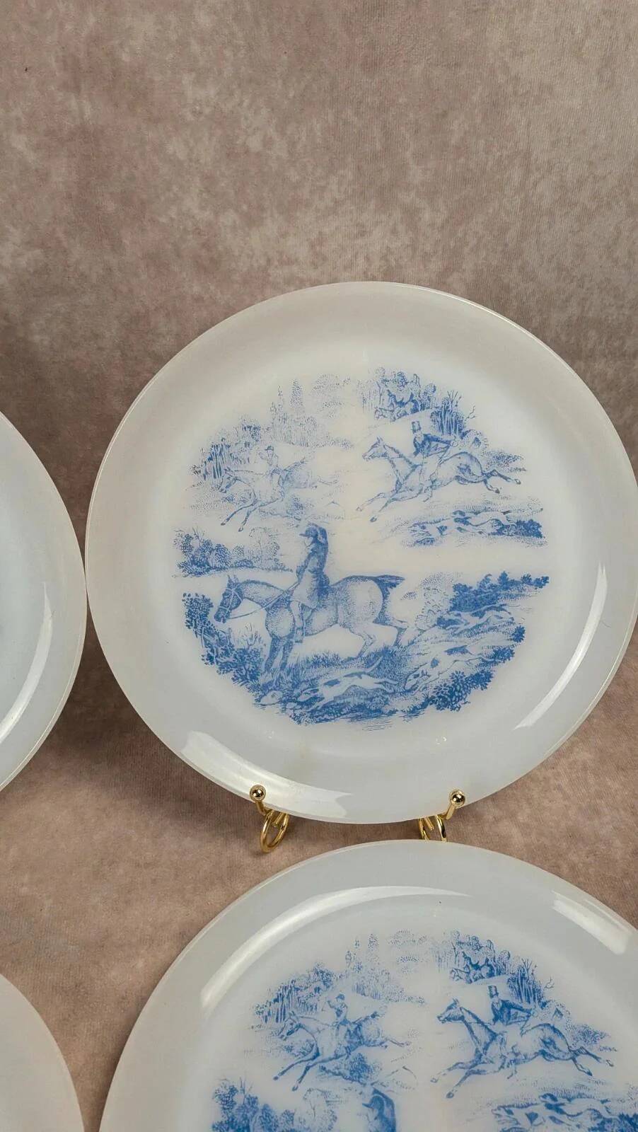 Lot de 6 assiettes Arcopal motif Chasse à courre