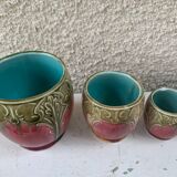 Ensemble de barbotines art nouveau composé d'un plat et de 3 pots collector