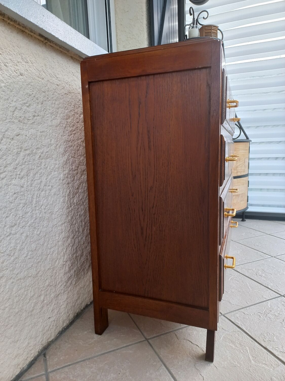 Vintage chest of drawers