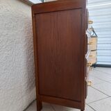 Vintage chest of drawers