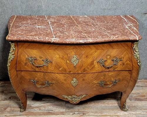 Louis XV style curved chest of drawers in marquetry circa 1880