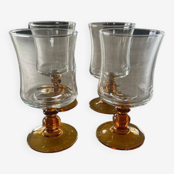 Amber wine glasses - set of 4 glasses