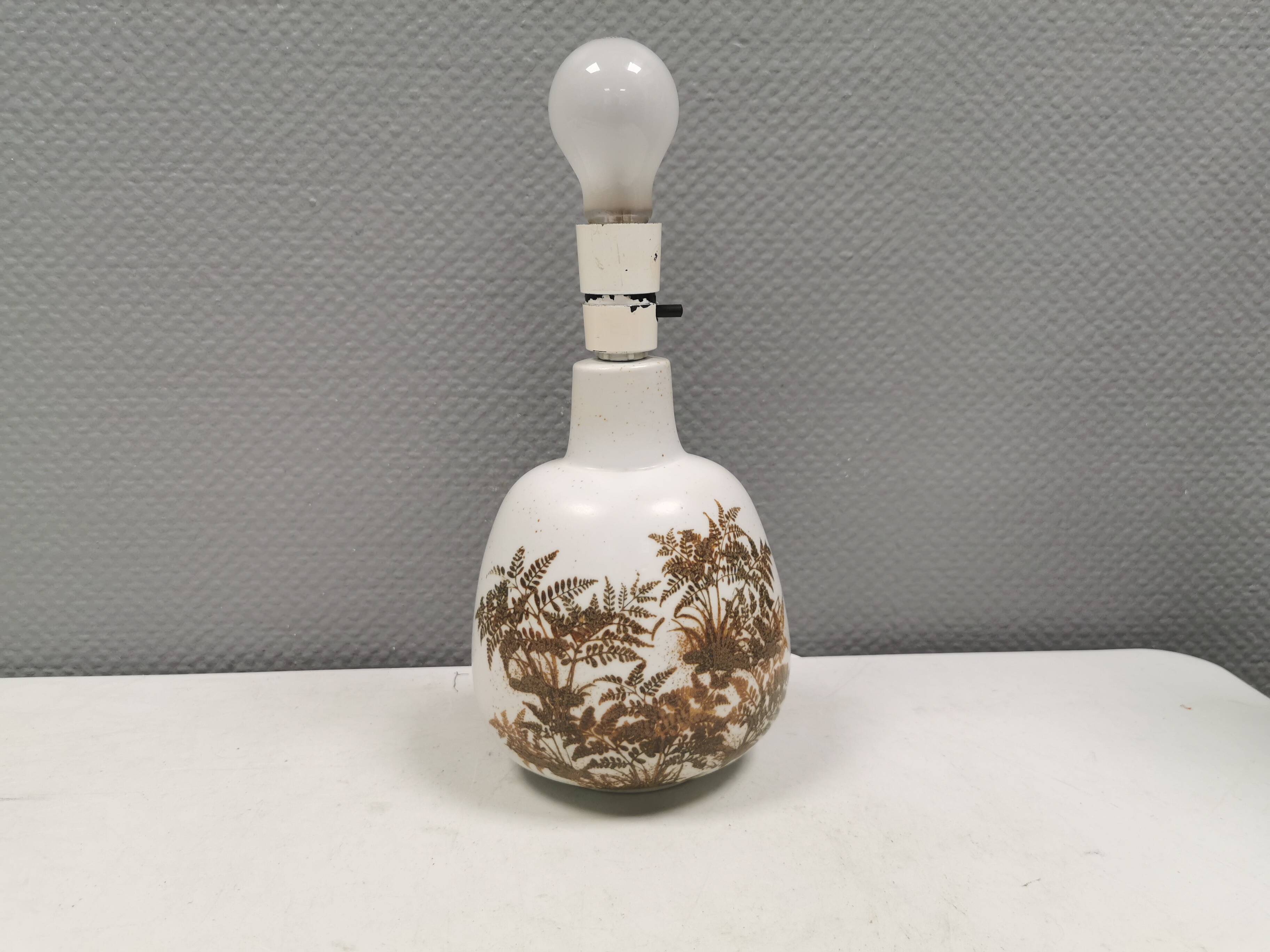 Royal Copenhagen table lamp model Diana, by Nils Thorsson Denmark 1960s.