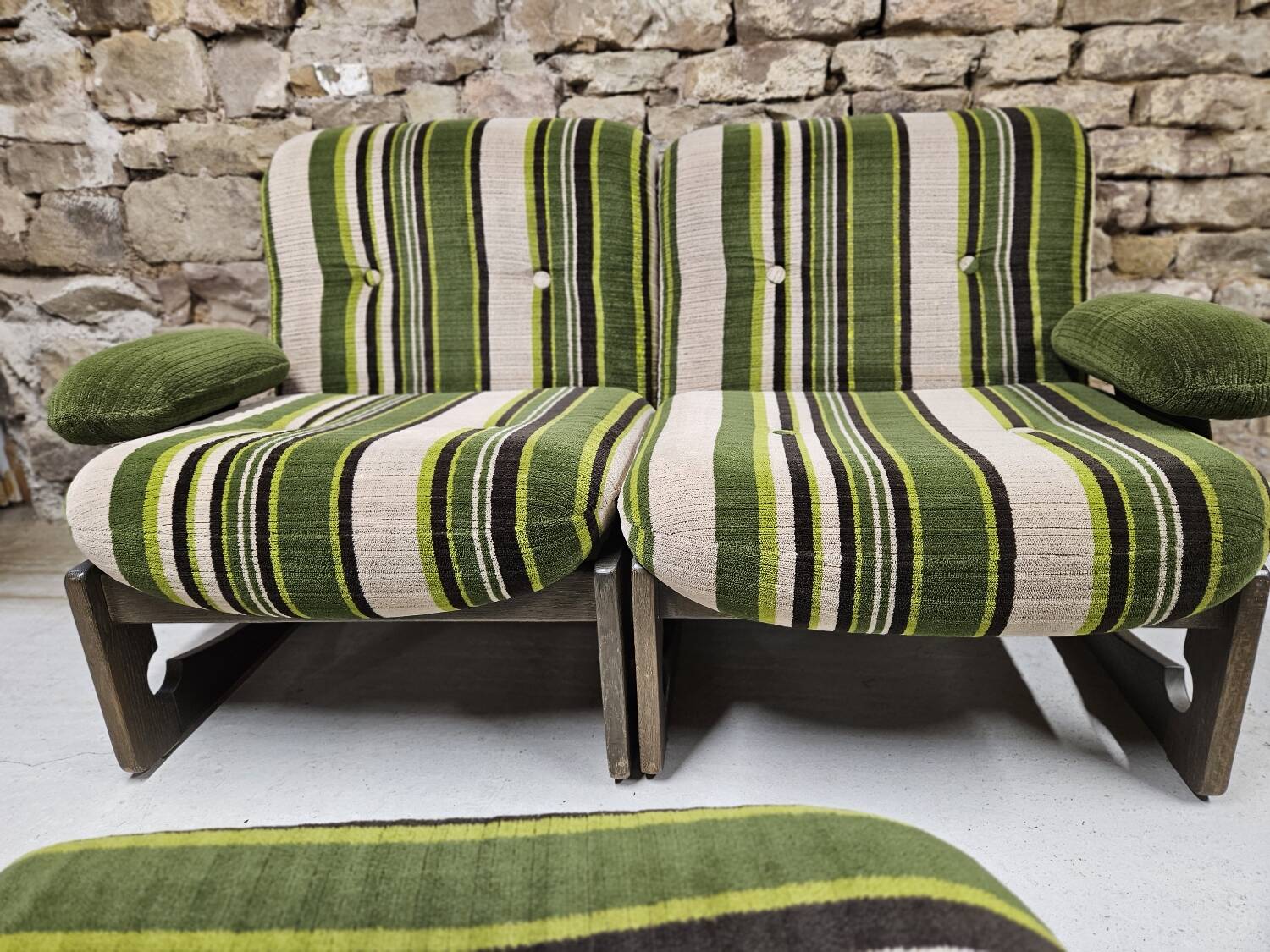 Set of 4 armchairs 1960/1970