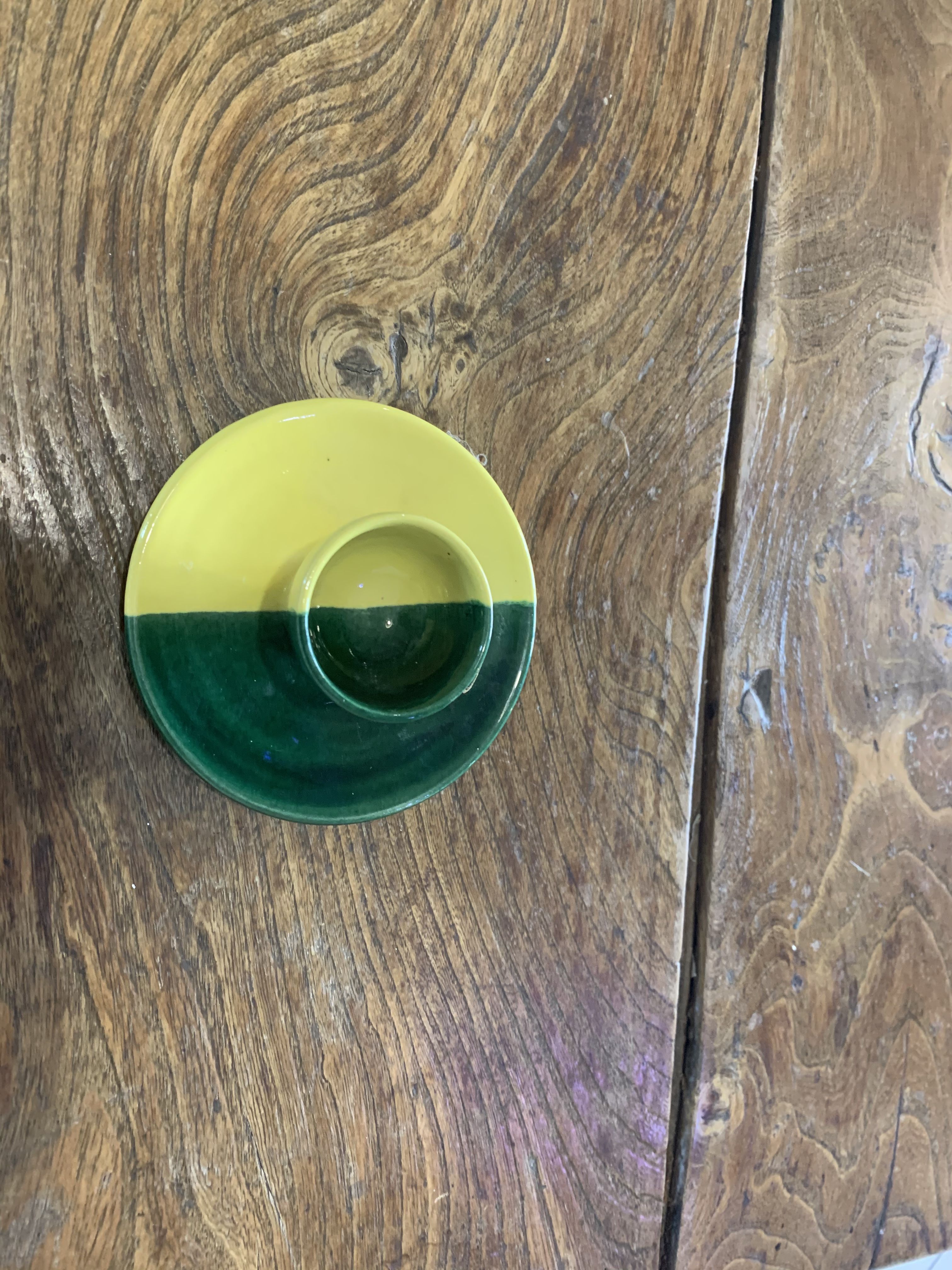 Two-tone ceramic shell with vintage green and yellow enamelled 1950