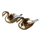 Salt and pepper "swan"