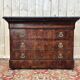 Commode époque restauration en placage d'acajou flammé