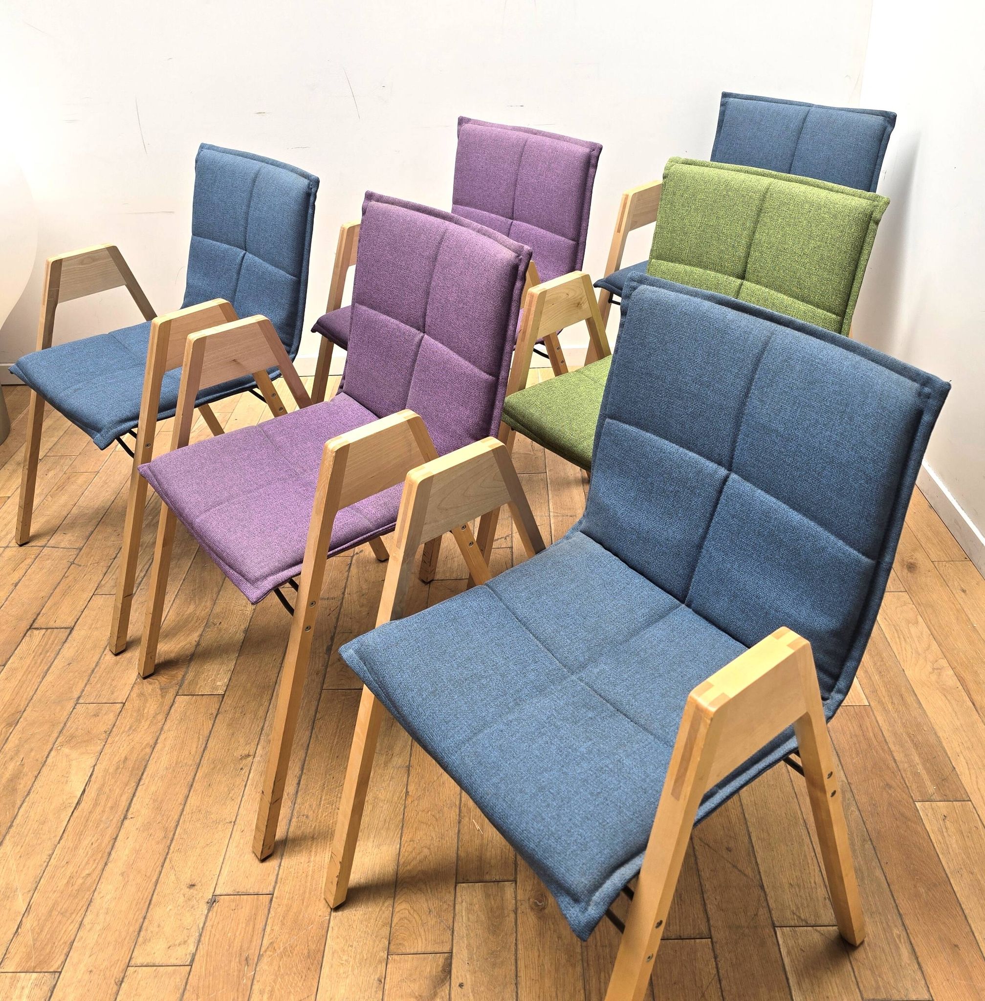 Suite de 6 chaises Inno