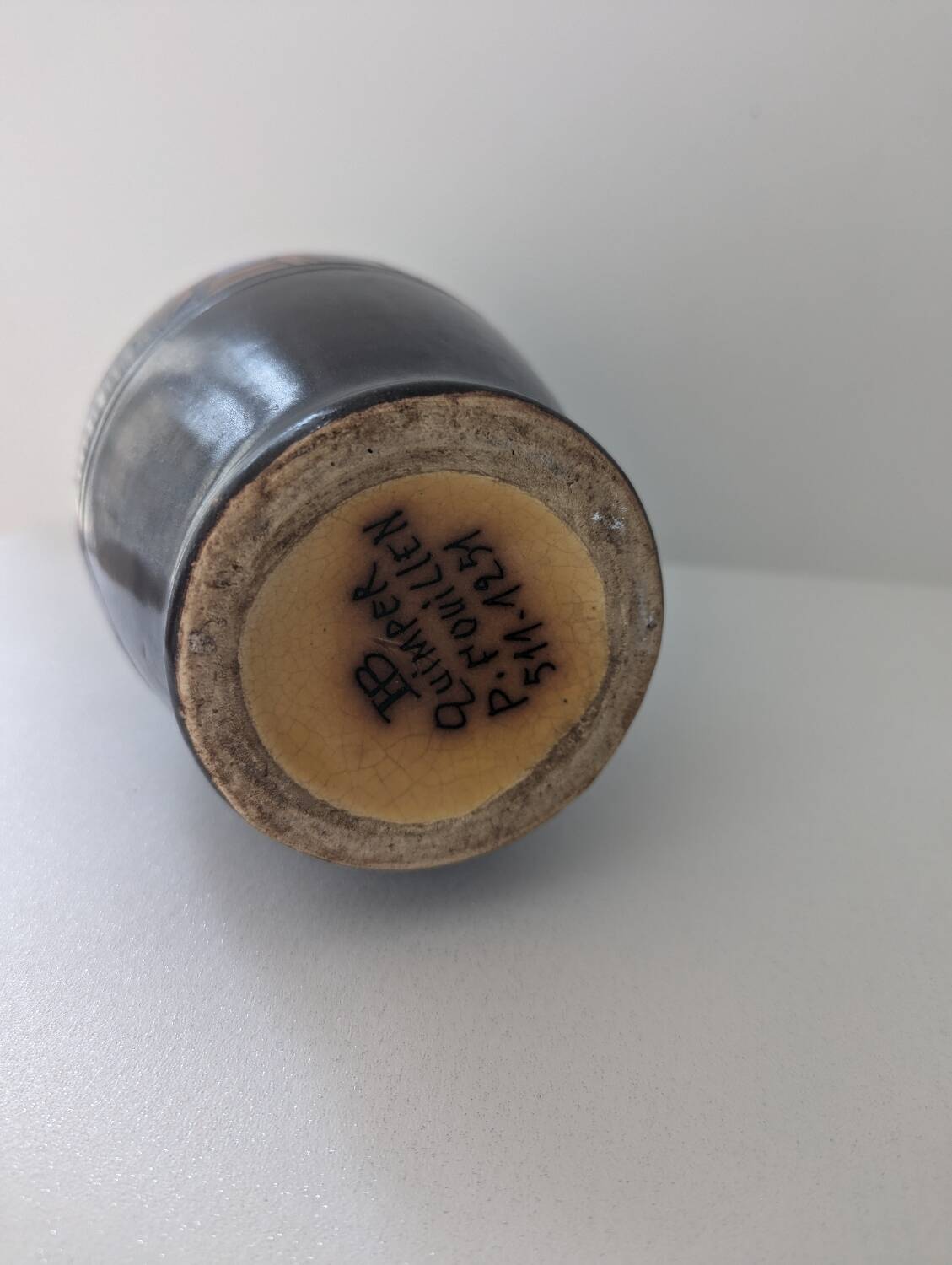 HB Quimper P. Fouillen vase