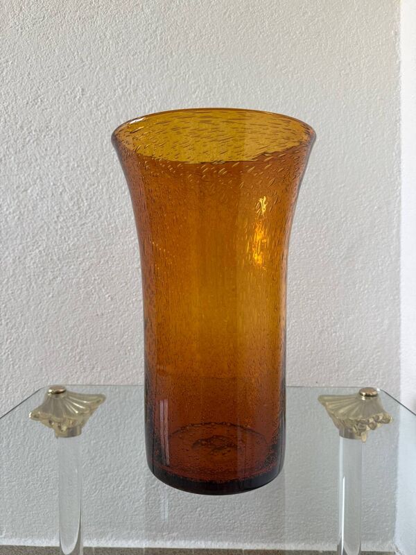 Grand vase verre bullé ambré années 60
