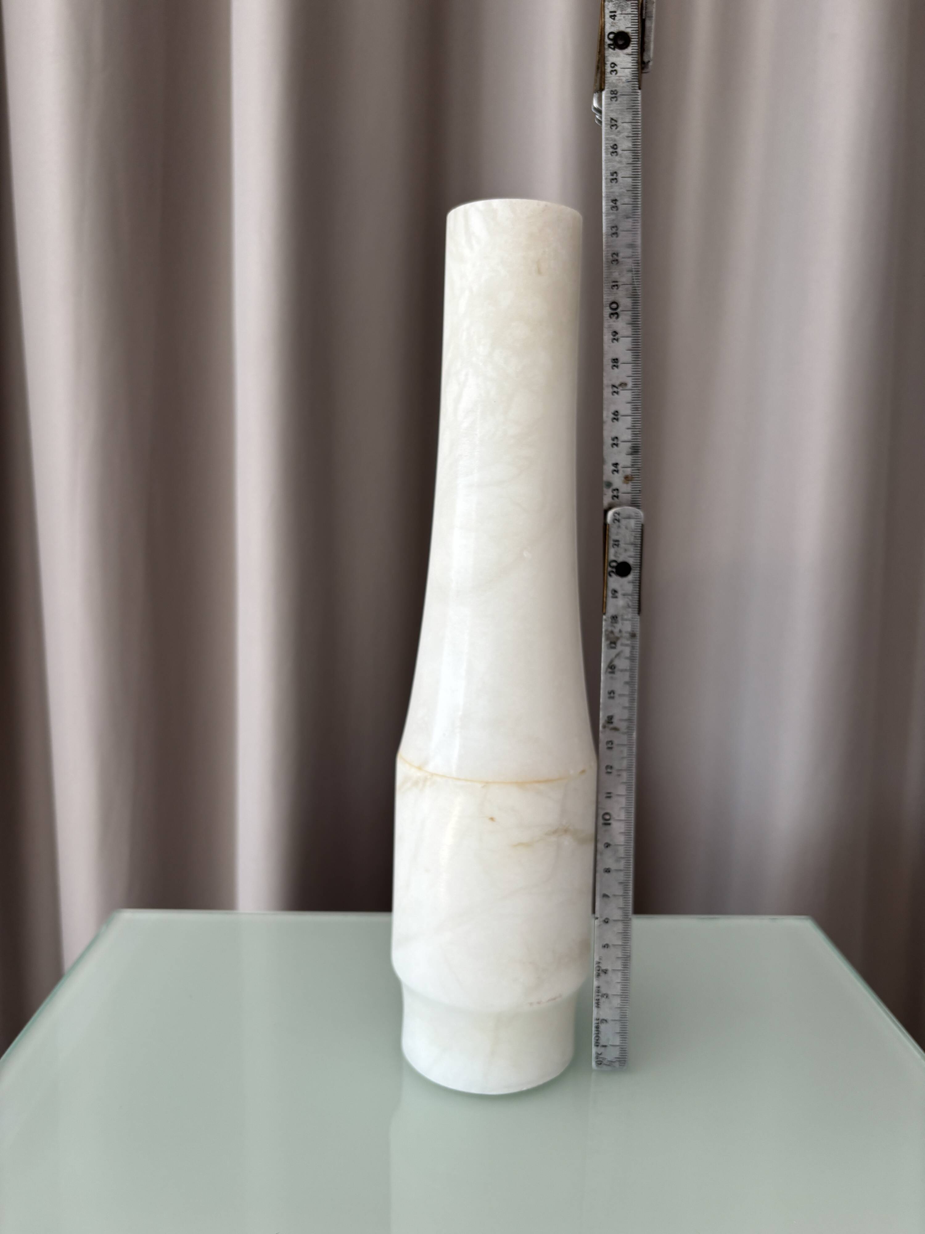Vintage Spanish Alabaster Sculptural Vase – San Leo – Minimalist – 1970s