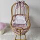 Lit berceau de poupée en rotin ancien restauré tissu style Liberty années 70