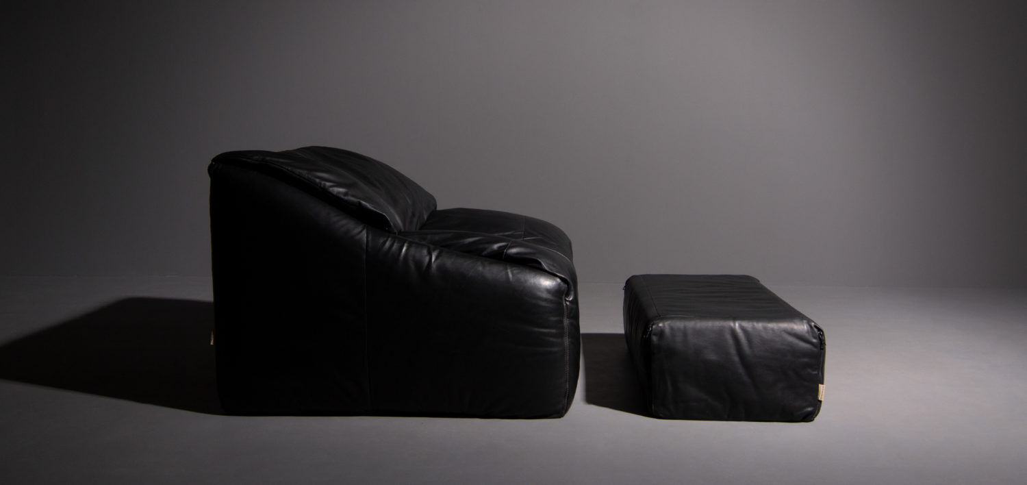 Armchair and Ottoman Cinna model Plumy made for Ligne Roset