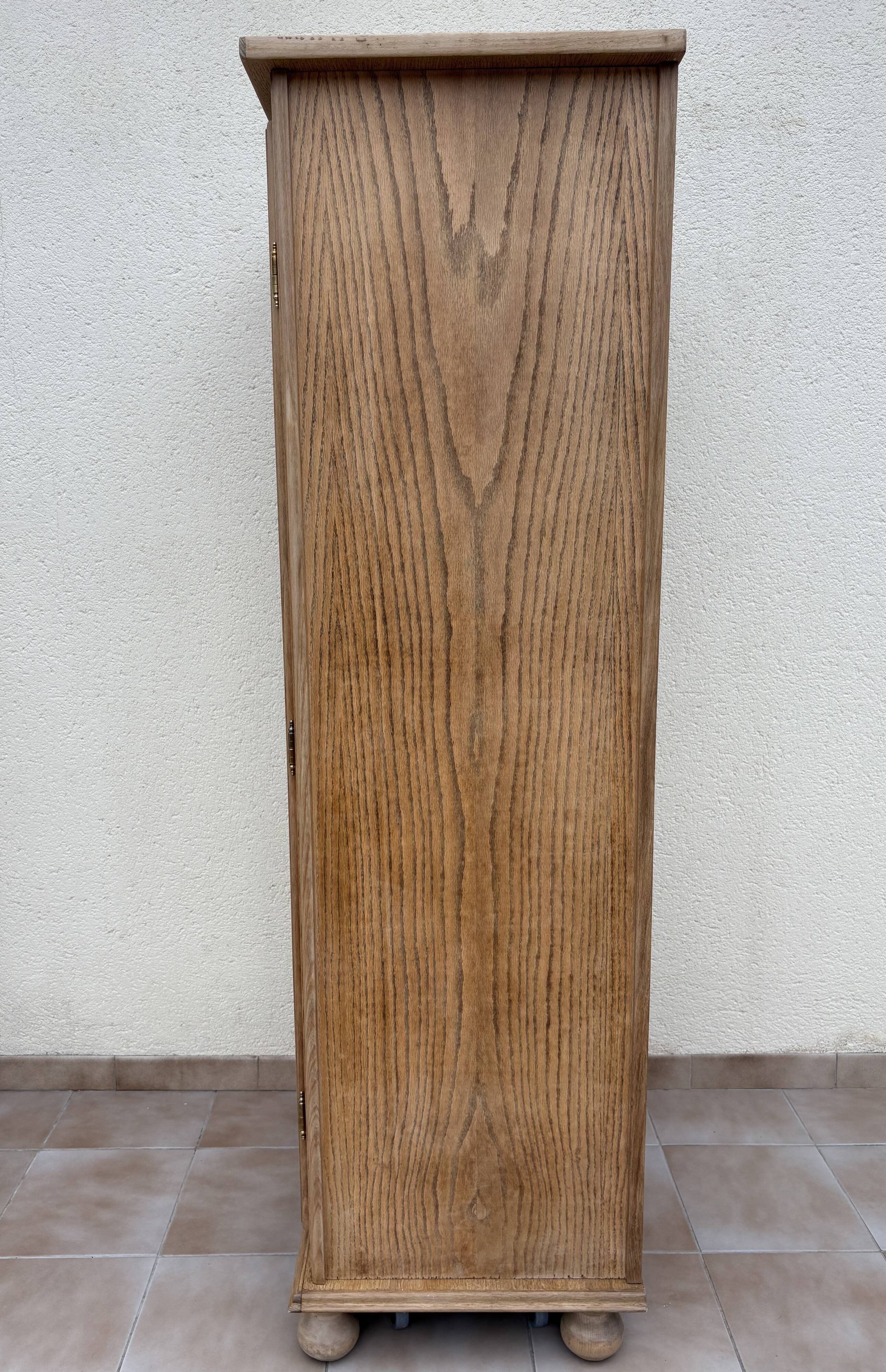 Bonnetière en chêne