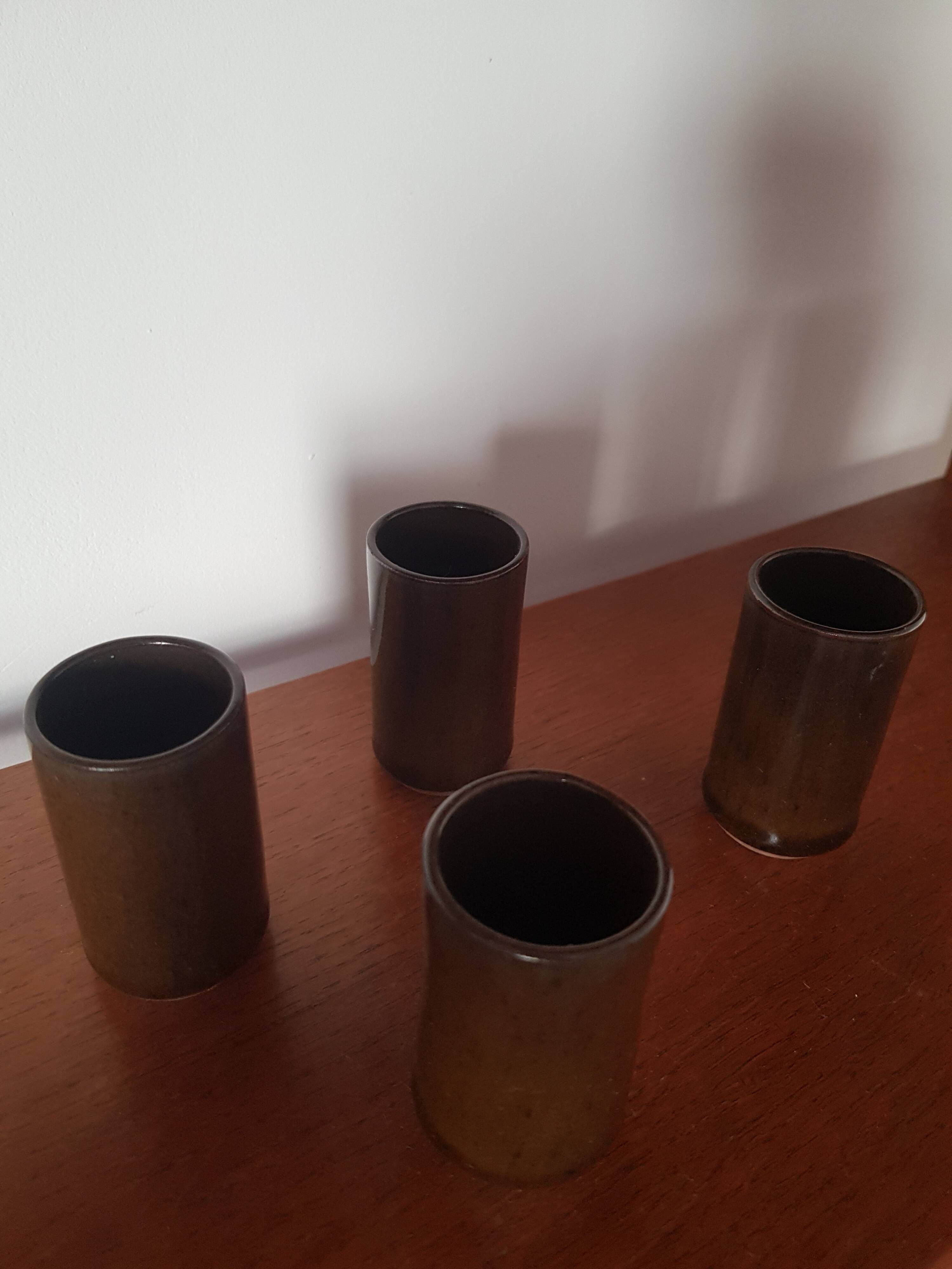 Set of 4 stoneware glasses