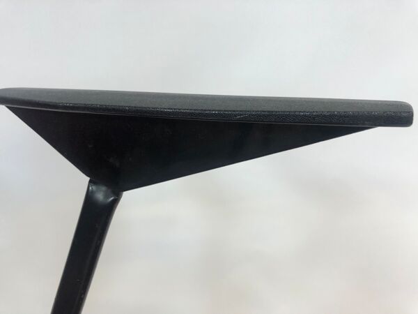 Friso Kramer vintage chair design 1960 Netherlands Design