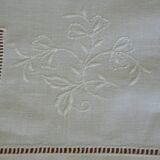 Embroidered children's bedding set
