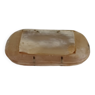 Beige horn tobacco box