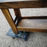 Carpenter's workbench