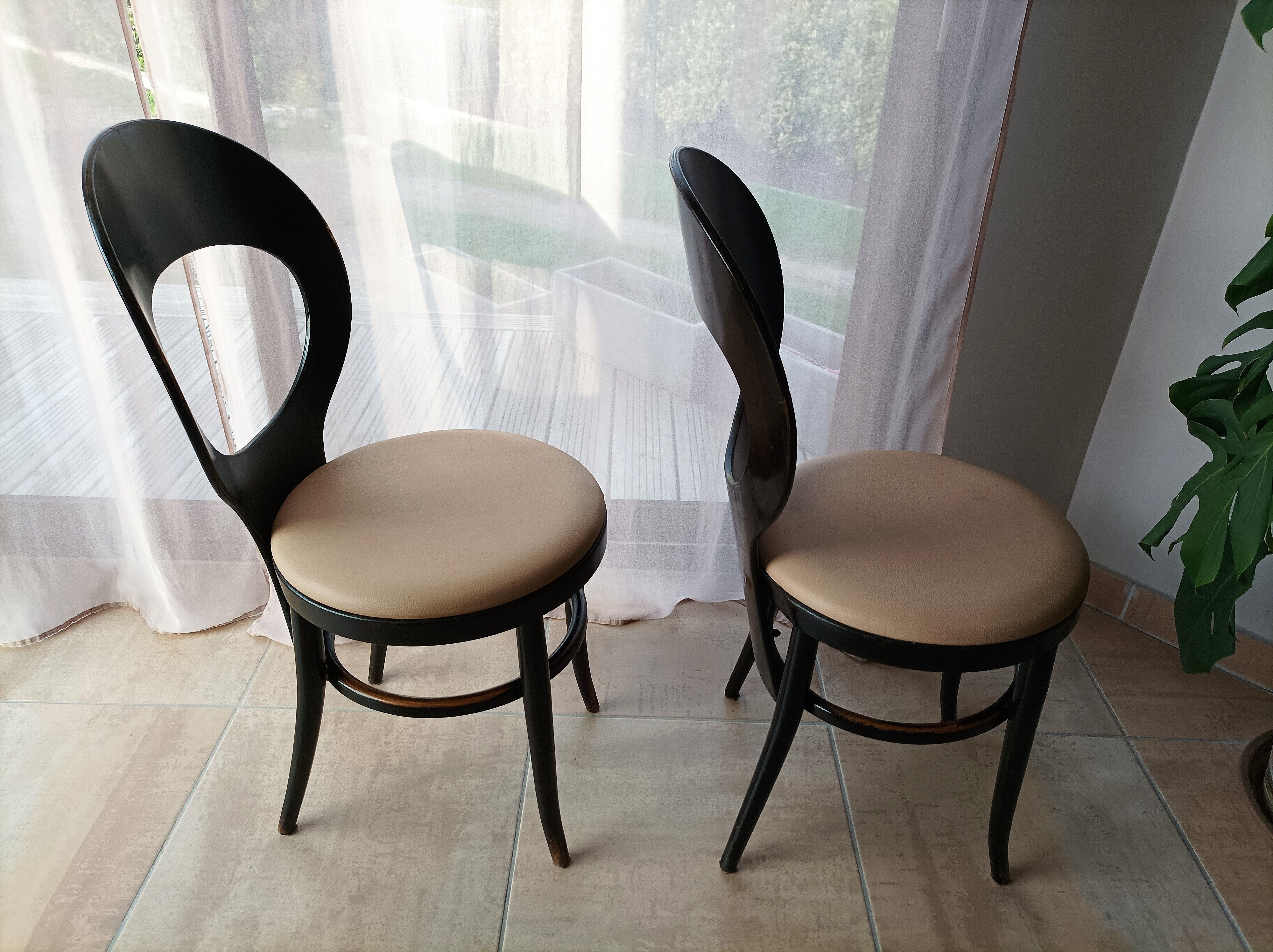 Set of 2 Baumann mouette bistro chairs