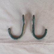 Wall coat rack in metal and old wood