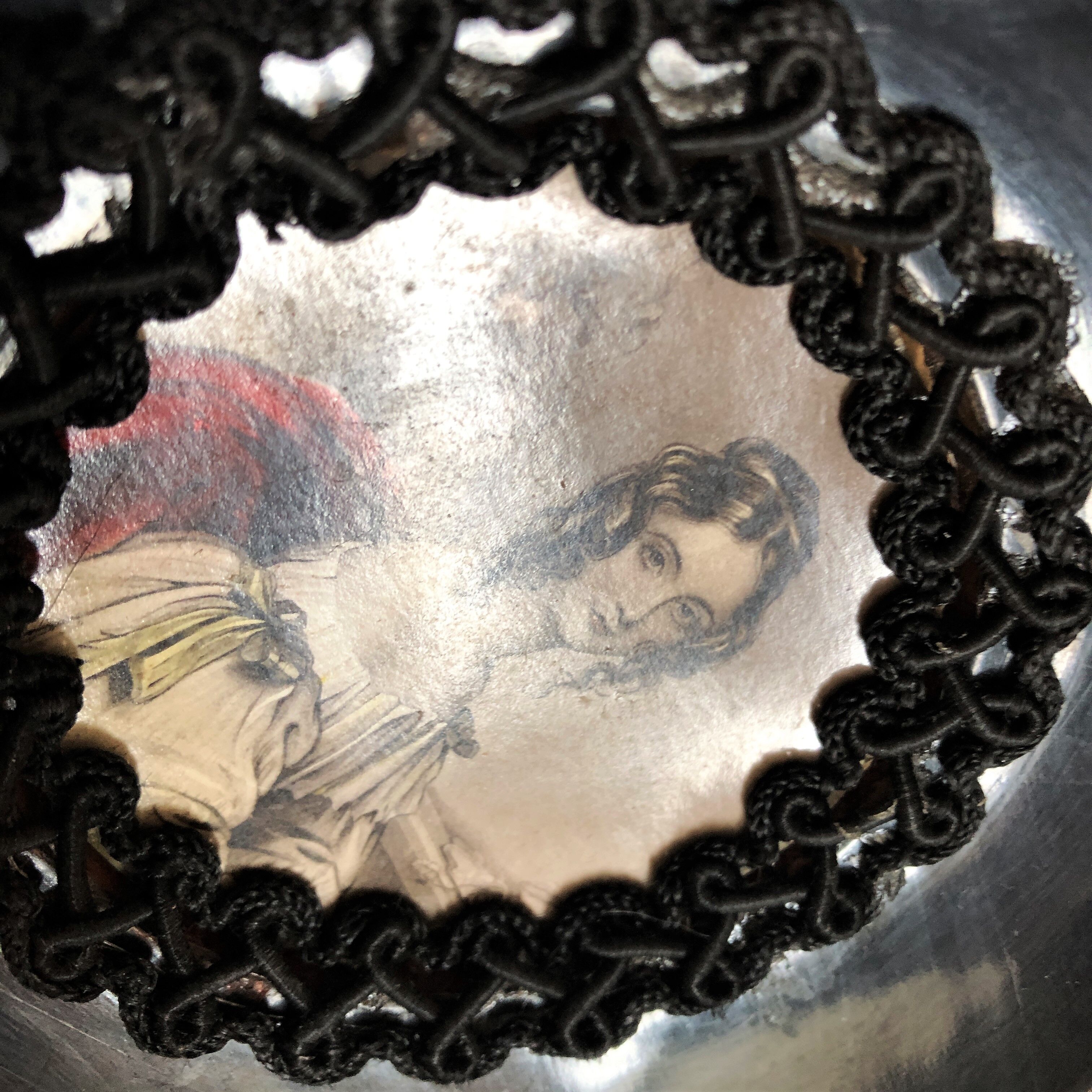 Wall frame portrait woman Empire style