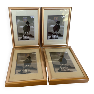Four small golden frames to place or hang