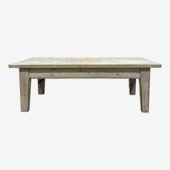 Rustic fir coffee table of the early twentieth century