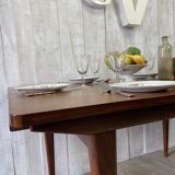 Scandinavian table