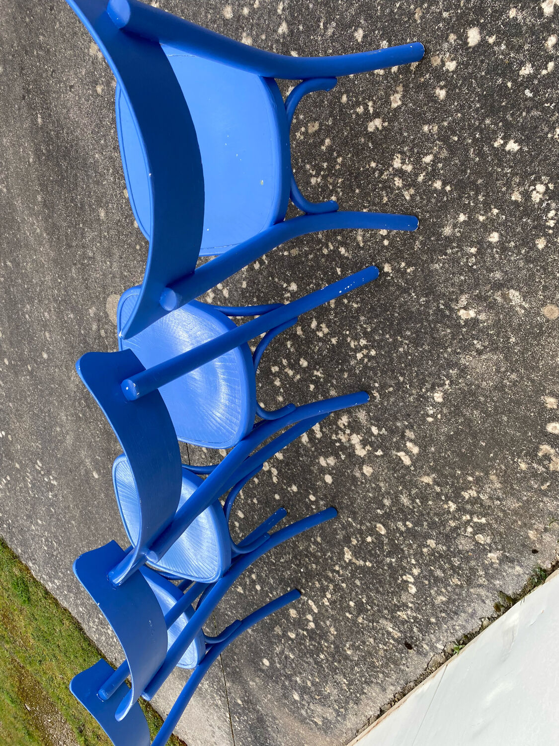 Set of 4 blue bistro chairs