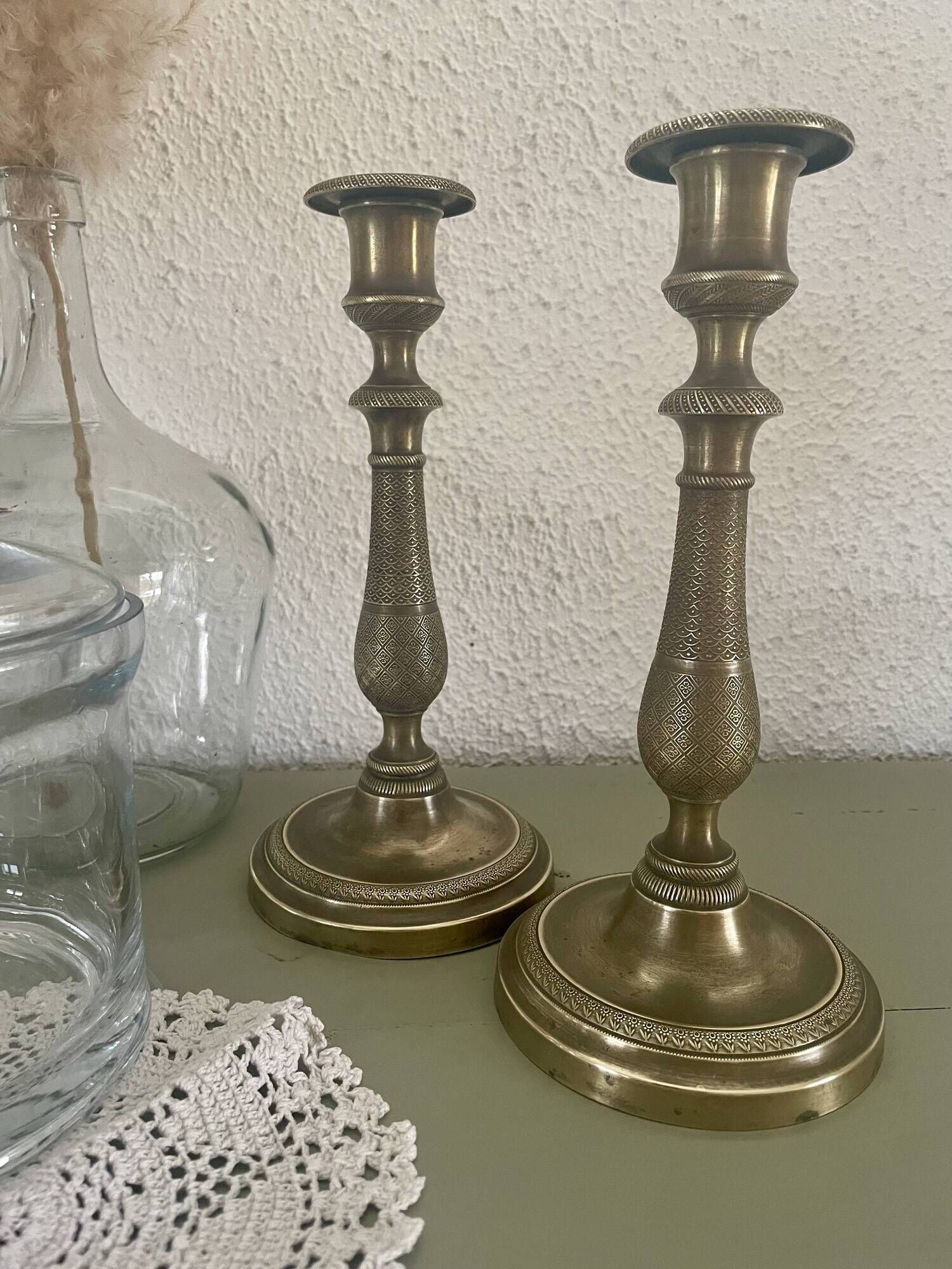 Paire de bougeoirs flambeaux style Empire, 19e siècle