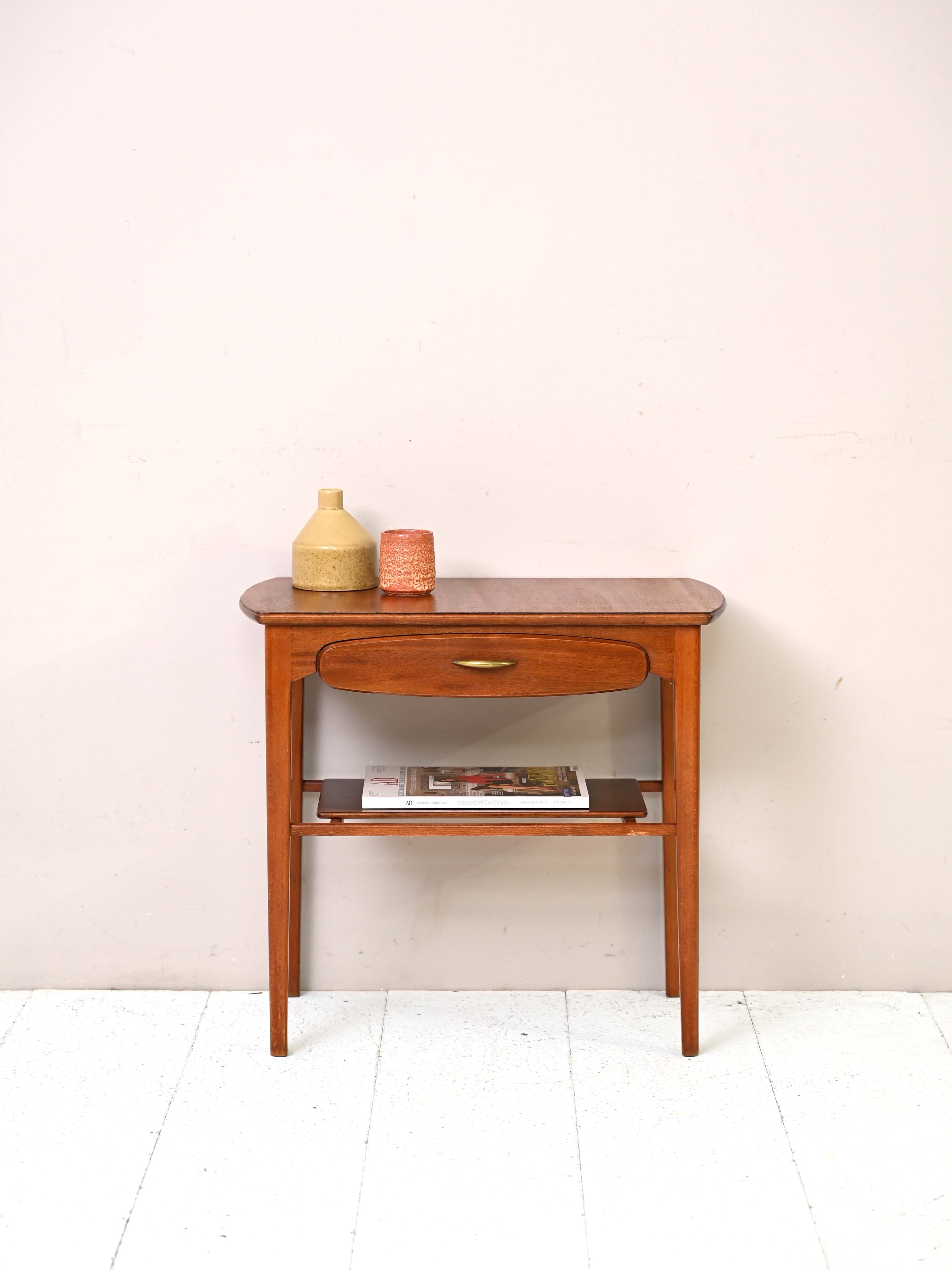 Scandinavian nightstand with oval top