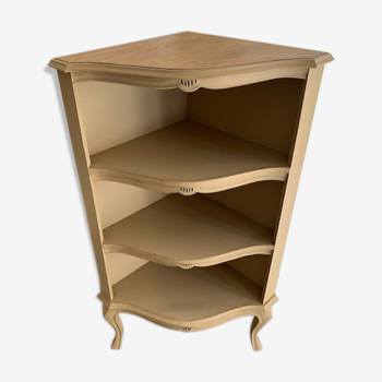 Corner cabinet - notch