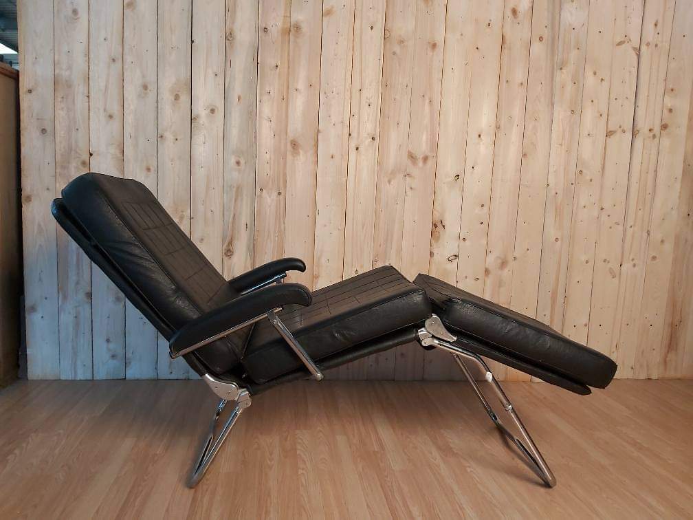Long chair relax vintage skaï noir by condor-pParis 1970