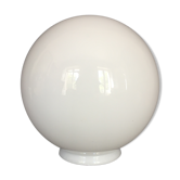Globe en opaline blanche