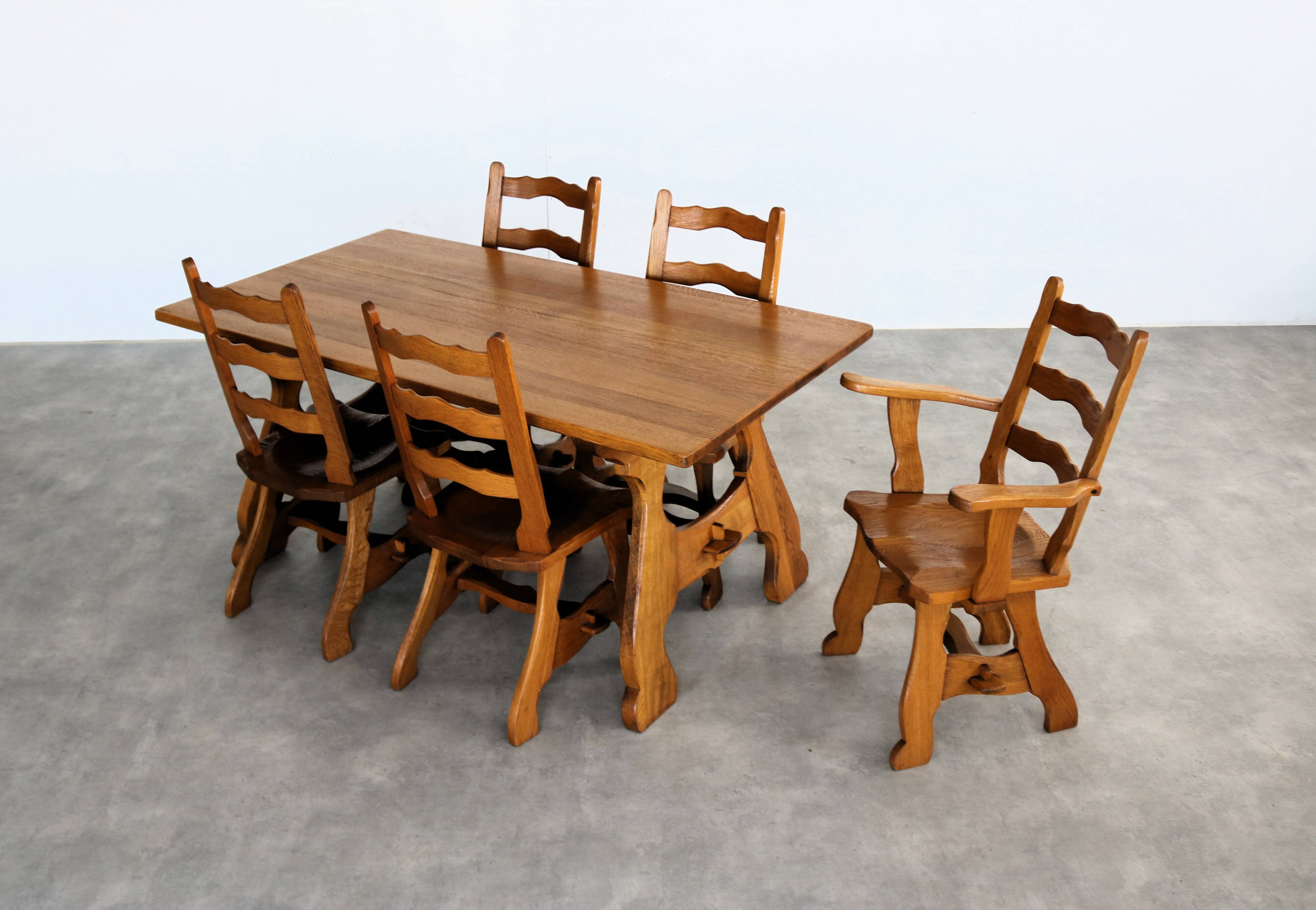 Brutalist dining table | vintage table | 50s | oak