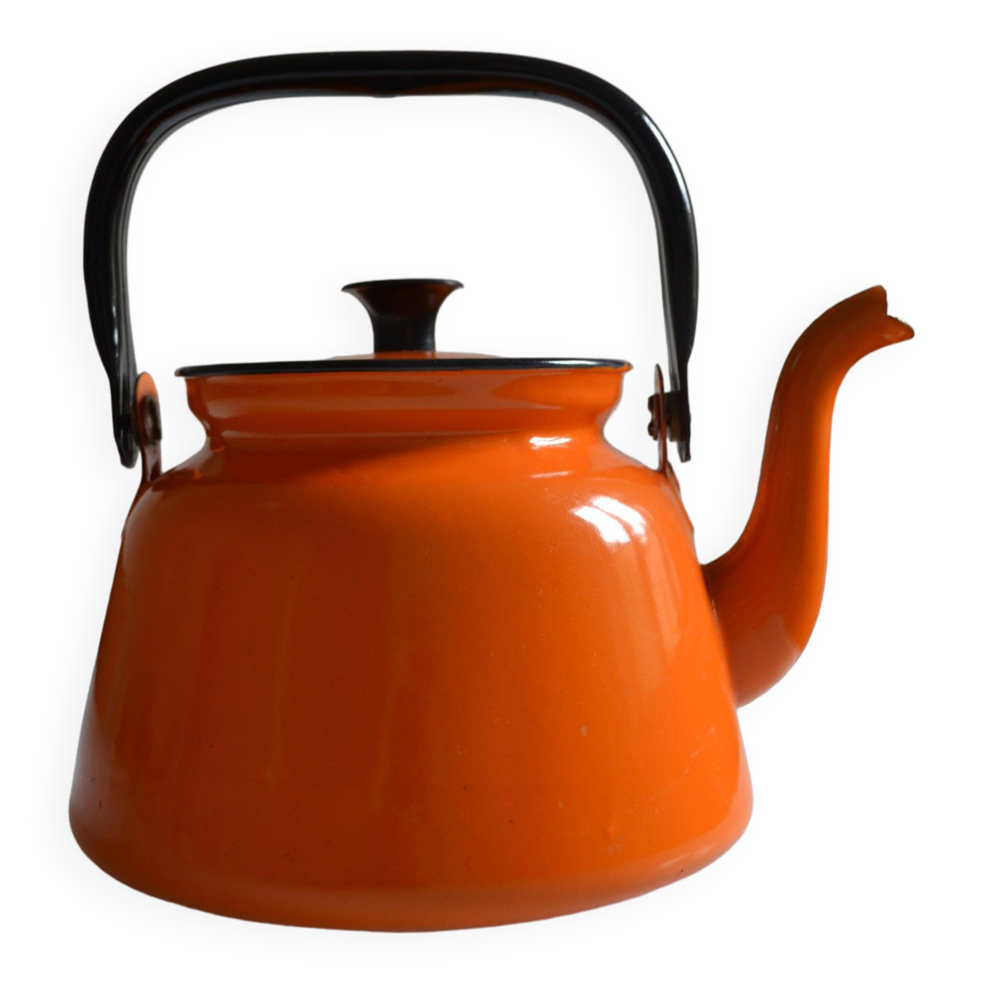 Vintage kettle orange enameled steel 1.5 liter