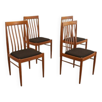 Set van 4 Bramin eetkamerstoelen 'Halgarde'