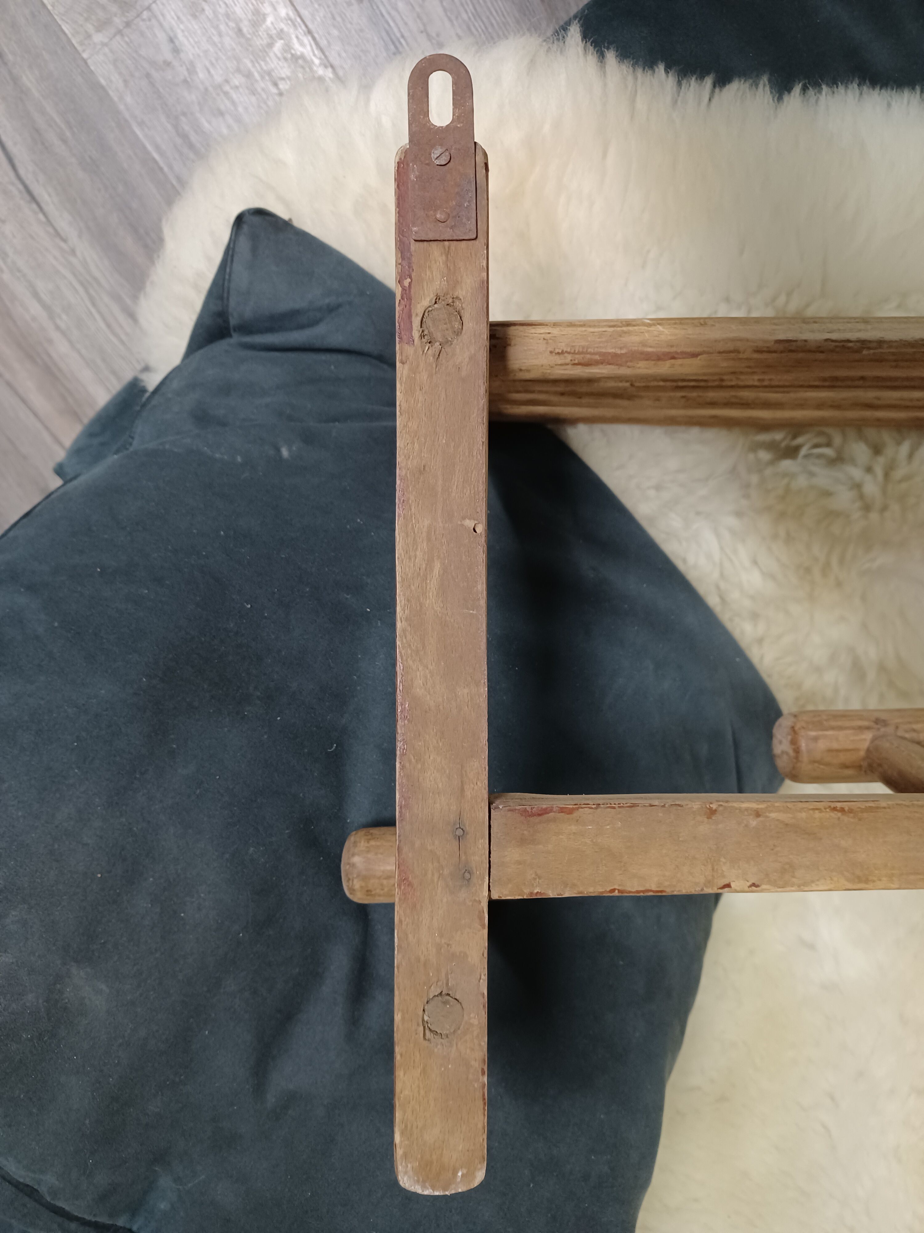 Gyf 1950s curved wooden coat hanger