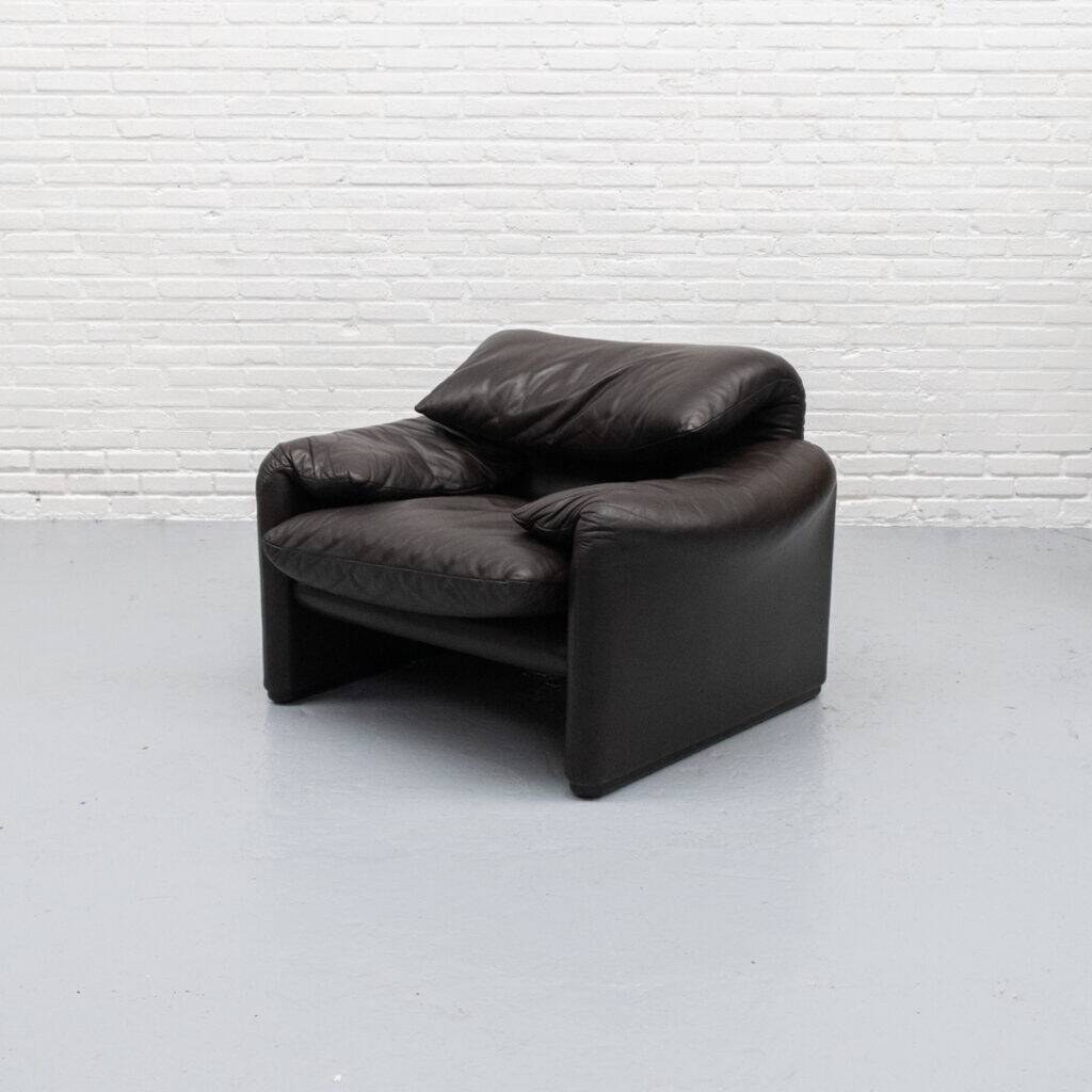 Fauteuil Cassina Maralunga années 1970