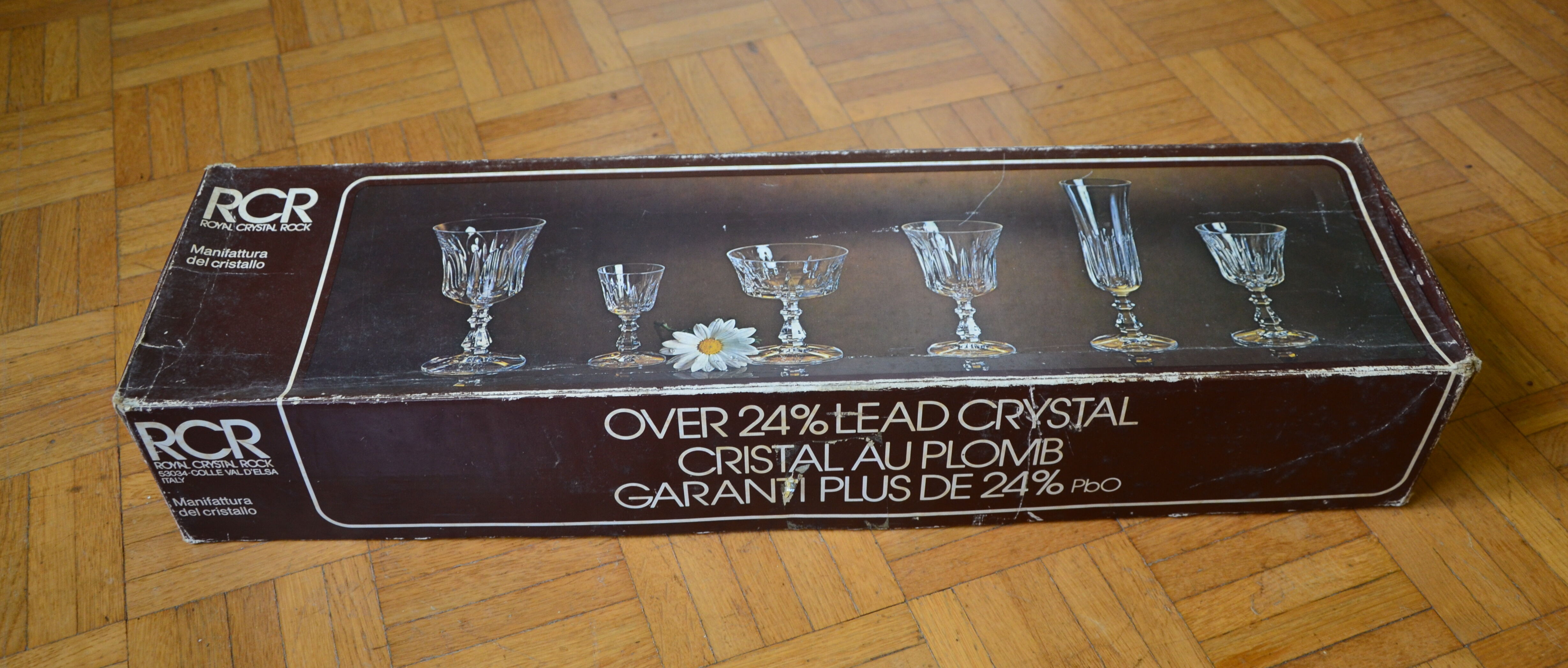 Set of 6 RCR Royal Cristal Rock glasses, Victoria model