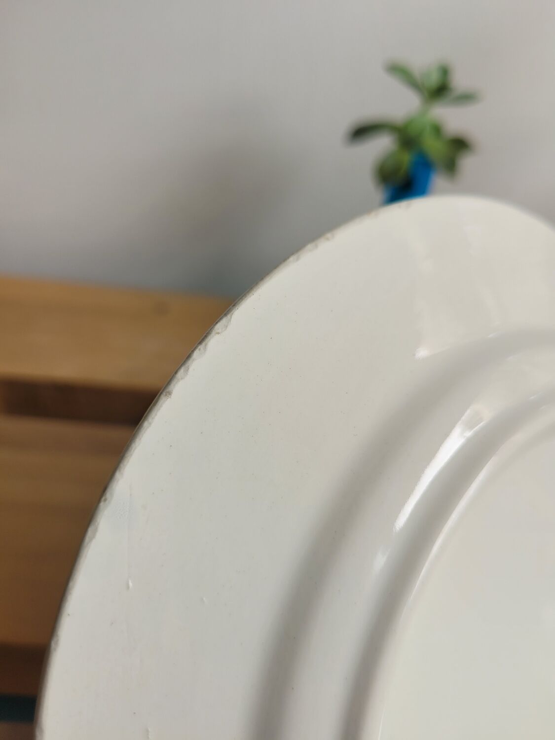 Small opaque porcelain dessert plate