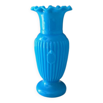 Vase antique Portieux Vallerysthal, vase en verre opale bleu